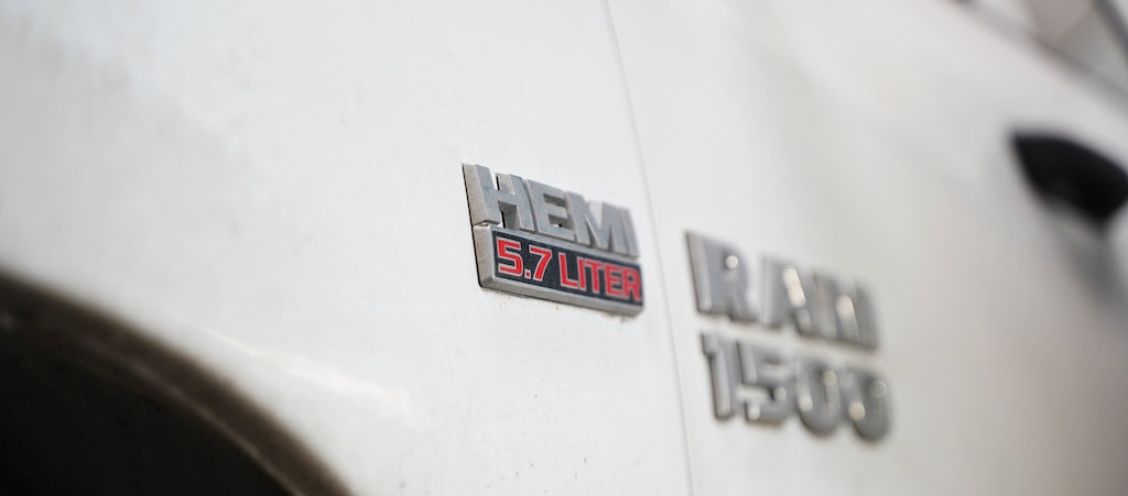 Exploring the 5.7L HEMI Engine and Its Exhaust Manifold